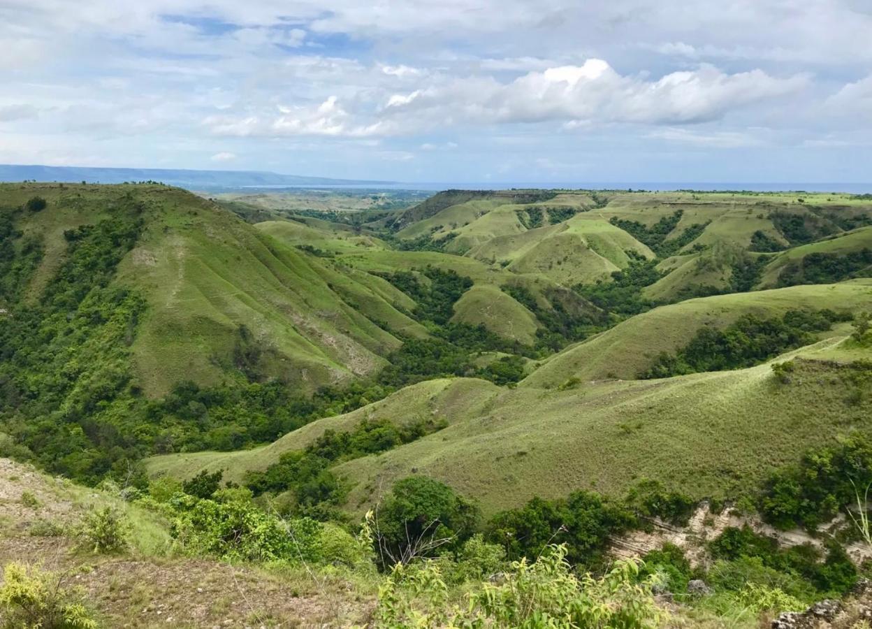 Hotel Hars Garden Sumba Waingapu Exterior foto