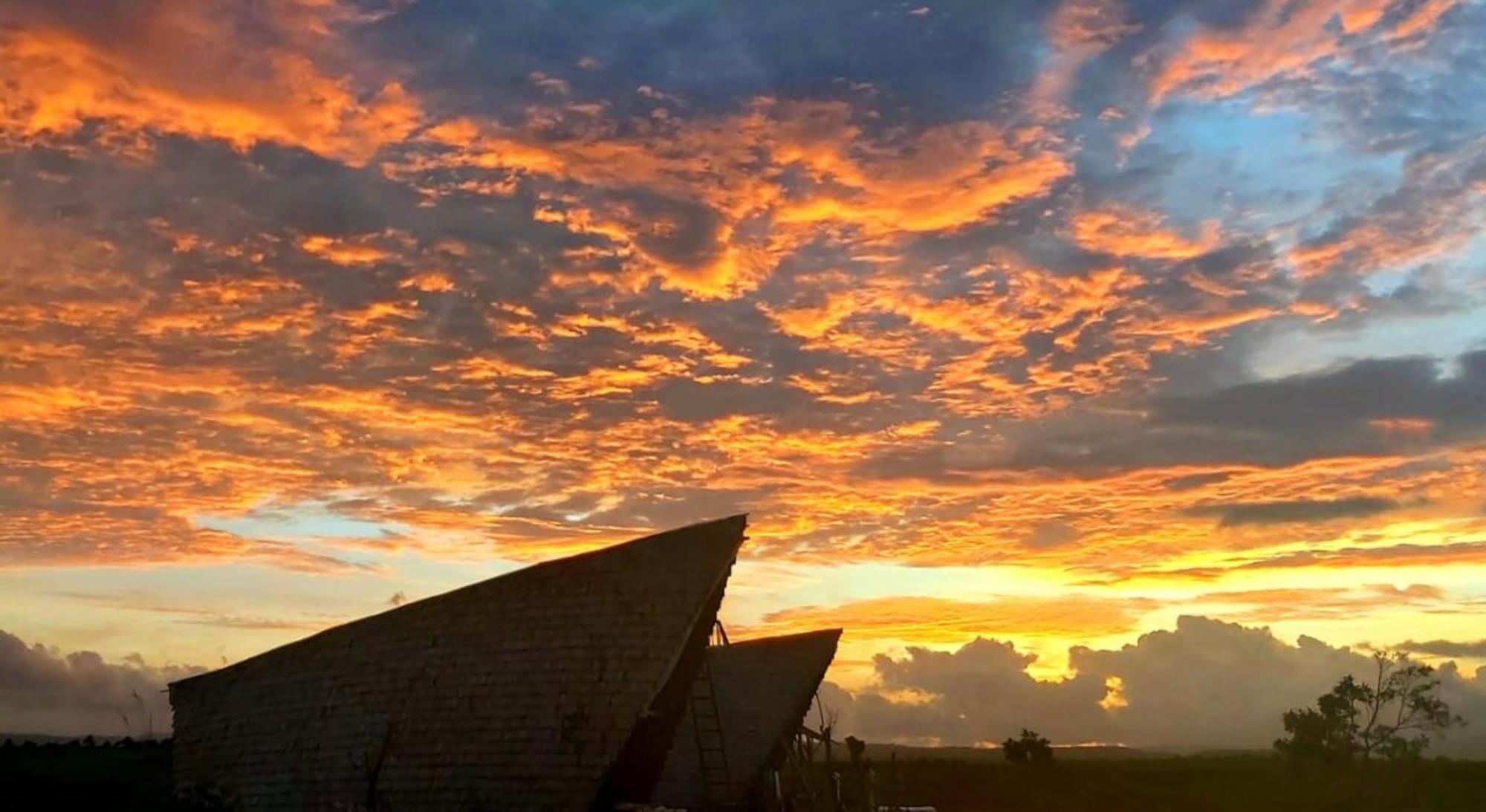 Hotel Hars Garden Sumba Waingapu Exterior foto